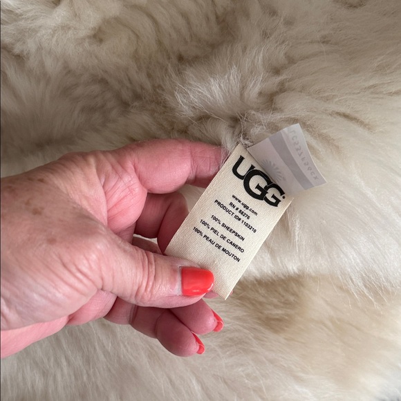 UGG Elegant Tan Jacket with Cream Fur Collar size  M - Picture 3 of 7